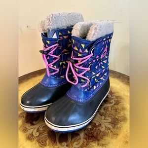 Sorel boots for women